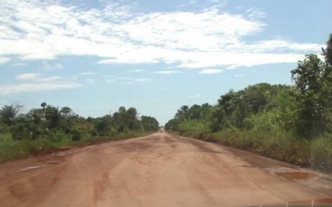 Pavimentação da BR-174 avança mais um passo
