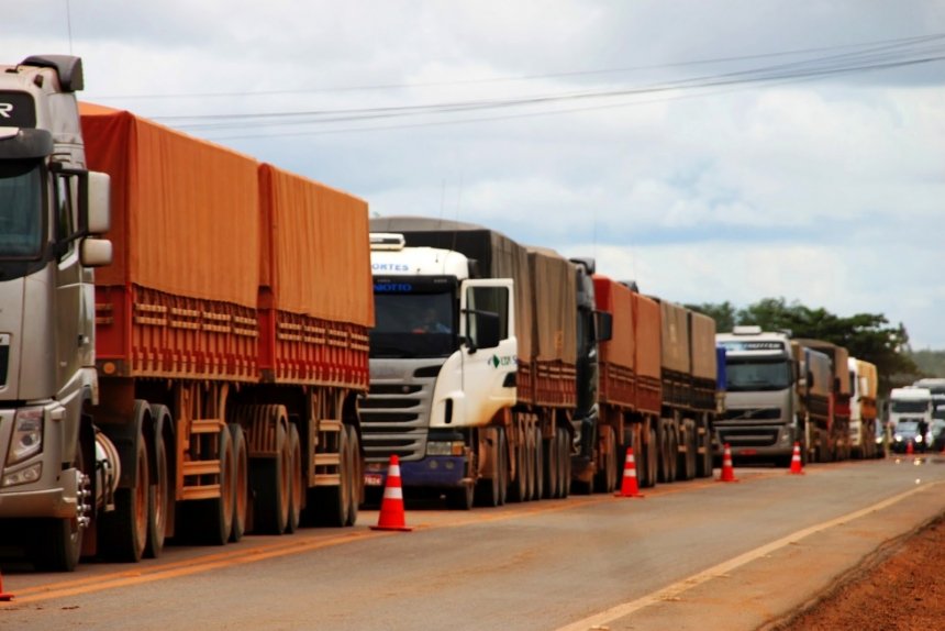 Caminhoneiros ameaçam nova paralisação