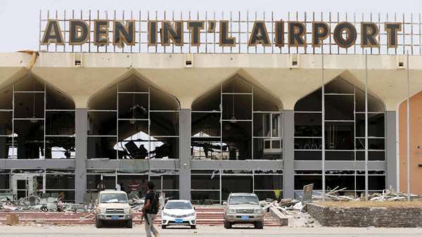 Avião militar dos Emirados Árabes cai no Iêmen