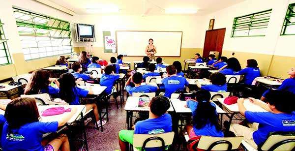 Quase 40% dos professores no Brasil não têm formação adequada