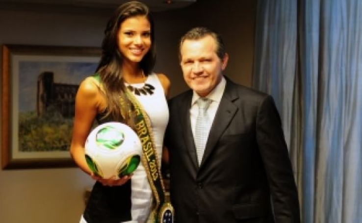 Miss Brasil rondonopolitana é recebida por governador