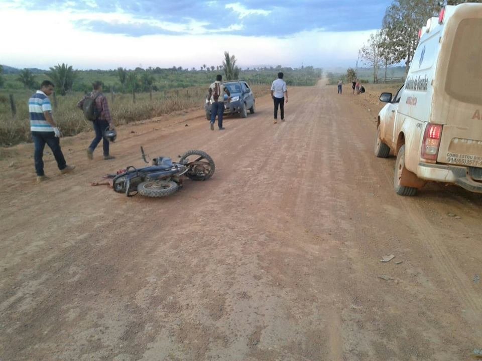 Acidente de trânsito mata adolescente de 12 anos que pilotava moto em Colniza