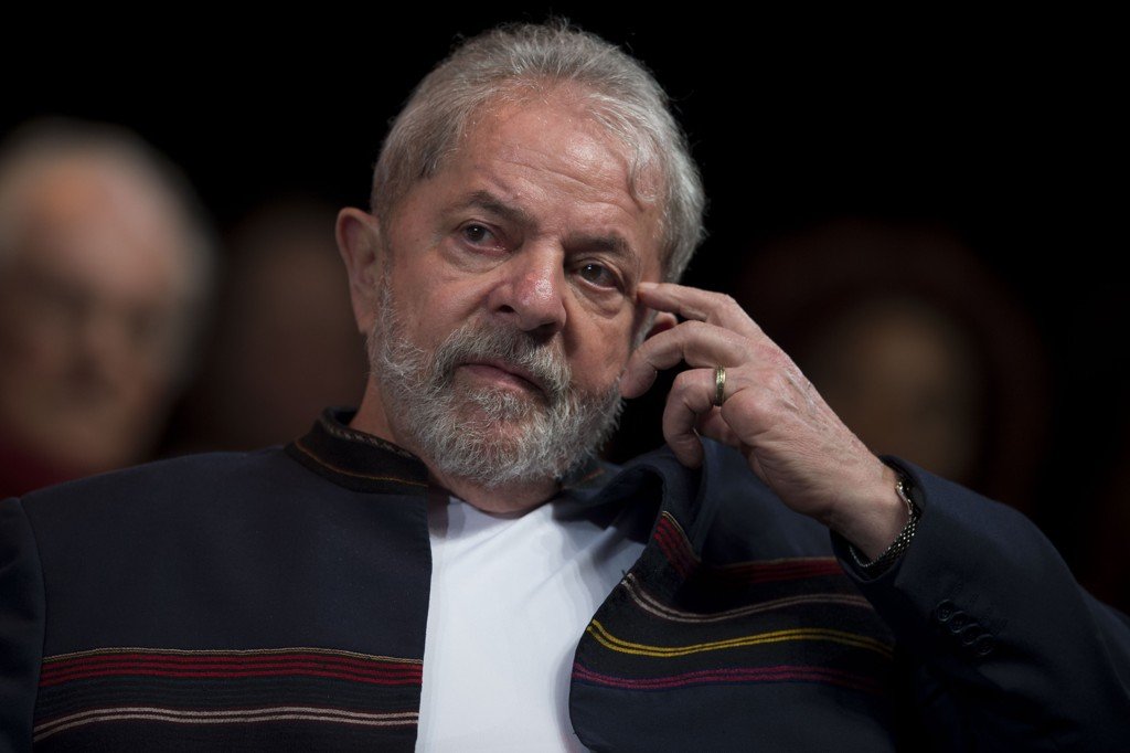 Desembargadores da 8ª Turma do TRF-4 mantêm condenação e ampliam pena de Lula