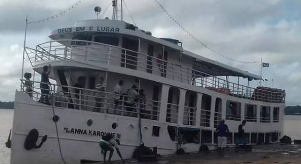 Naufrágio no Amapá deixa 13 mortos e 46 resgatados com vida