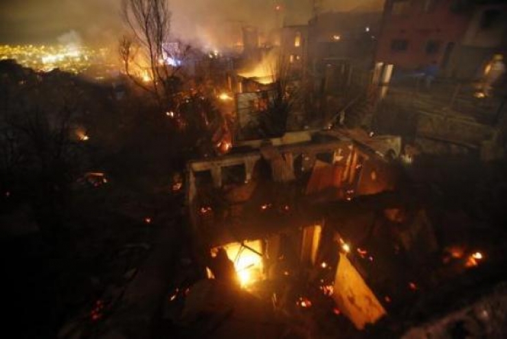 Incêndio no Chile deixa pelo menos 11 mortos e 11 mil desalojados