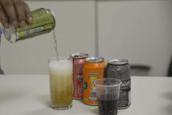 Refrigerante é sexto alimento mais consumido por adolescentes, mostra pesquisa