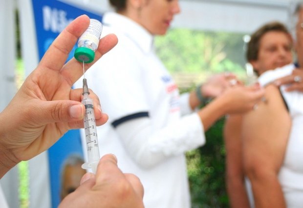 MT receberá mais 120 mil doses de vacina contra gripe influenza