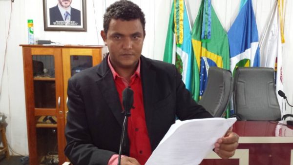 Vereador Oseia solicita defensor público para atender população de Colniza
