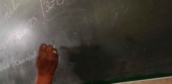 MT: Aumenta o número de analfabetos entre pretos e pardos, diz IBGE