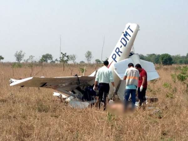 Acidente de avião em pista de pouso particular mata duas pessoas em MT