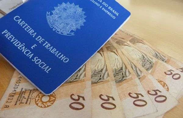 Justiça Eleitoral proíbe aumento salarial acima da inflação para servidores públicos a partir de hoje