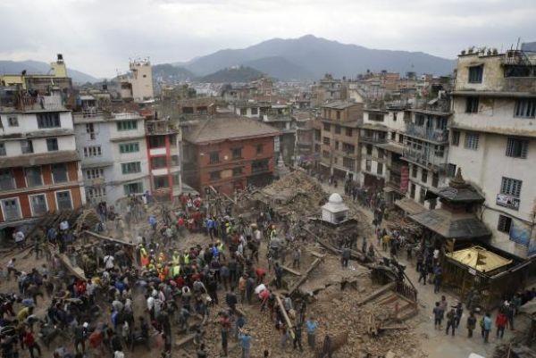 Oito milhões de pessoas foram afetadas pelo terremoto no Nepal, diz ONU