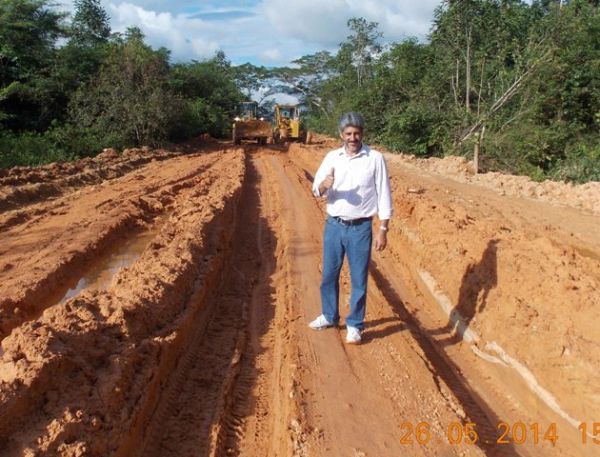 Prefeito Assis Raupp fala sobre Atraso em obras de pavimentação da BR 174 em Colniza