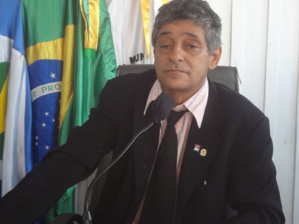 Em Colniza Presidente da Câmara solicita que seja disponibilizado a verba de meia diária para os funcionários do Distrito do Guariba e da Comunidade do Três Fronteiras