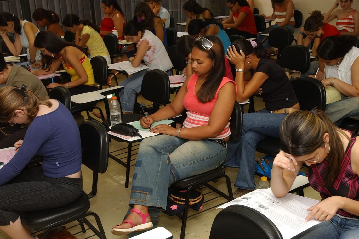 FNDE vai empenhar R$ 118,3 milhões para ensino médio integral