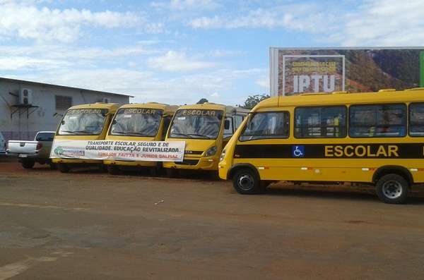 Prefeitura de Aripuanã adquire novos ônibus escolares