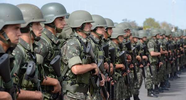 Forças Armadas chegam a Natal para reforçar combate a ataques