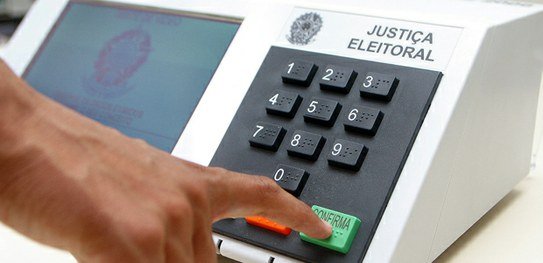 TJ barra lei municipal que obrigava secretários a votar na cidade local