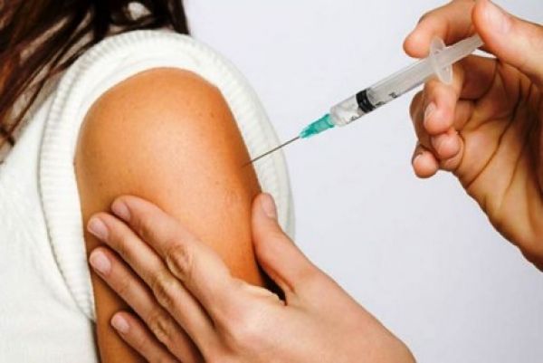 Estado afirma que repasse de vacinas continua em atraso
