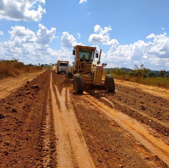 Colniza/MT: DNIT executa obras de manutenção e prepara a BR-174/MT para o período chuvoso