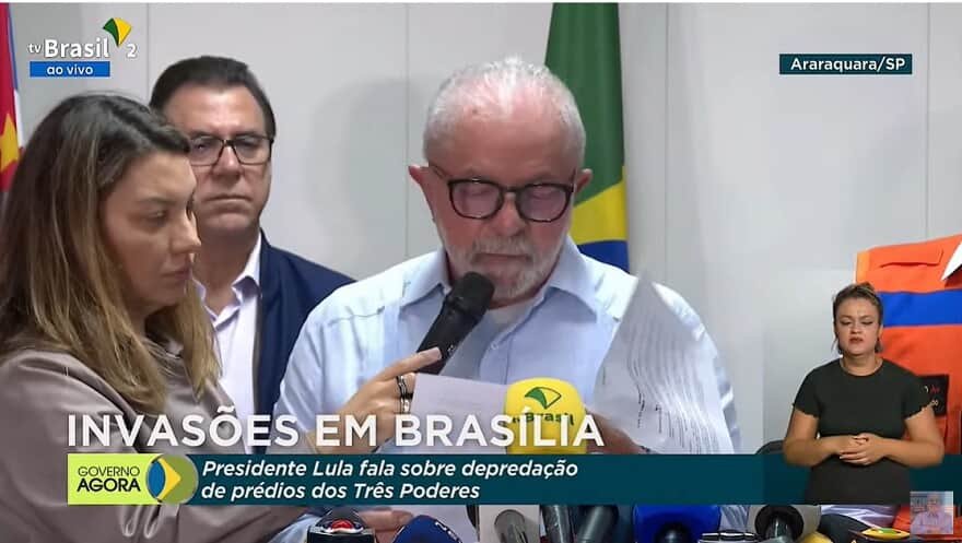 Lula assina decreto de intervenção na segurança do DF