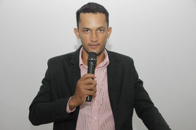 Vereador Luis Carlos cobra que seja feito um remanejamento de médicos para os PSF do município de Colniza