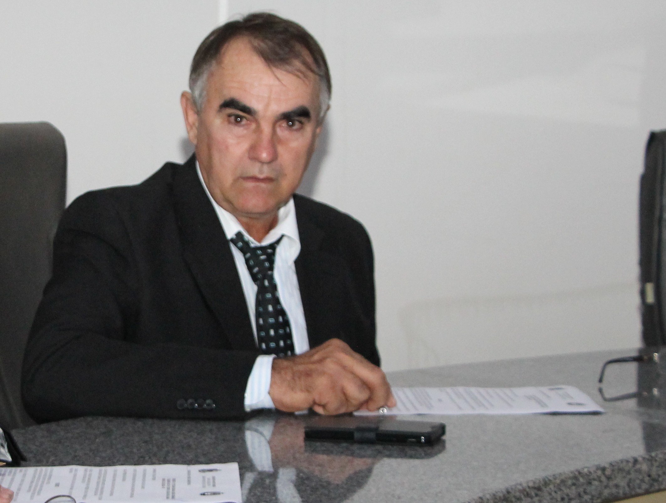 Vereador Nicodemo Zitkoski solicita patrolamento de estradas vicinais e a construção de estacionamentos na Avenida dos Pinhais 