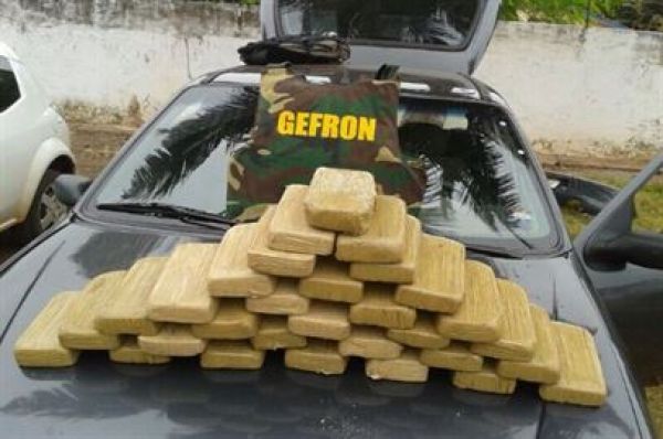 MT: Gefron apreende 30 pacotes de pasta base de cocaína e 60 mil dólares na fronteira com a Bolívia
