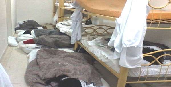 Médicos divulgam fotos de pacientes no chão e unidade 'alagada' por urina