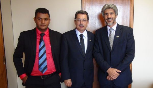 Deputado federal do PP se reúne com prefeitos de MT em Brasília