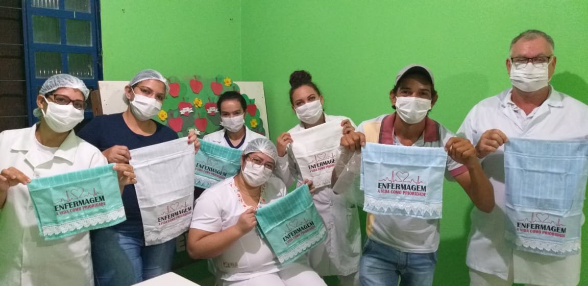 Igreja Evangélica Assembleia de Deus em Colniza homenageia os profissionais de enfermagem