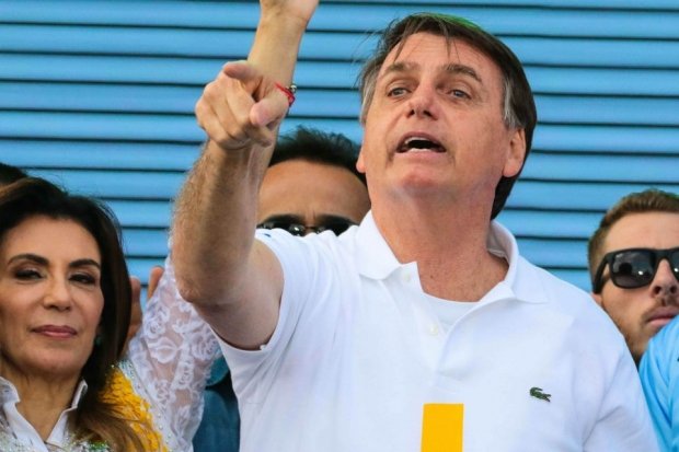 “Governo que desarma o povo está mal intencionado”, diz Bolsonaro