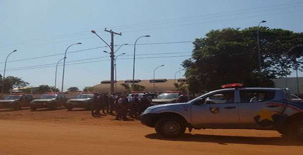 Forças policiais chegam a garimpo ilegal em MT para fazer desocupação