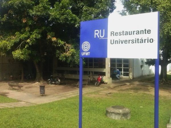 Cerca de 70 alunos passam mal após comerem no restaurante universitário; UFMT apura o caso