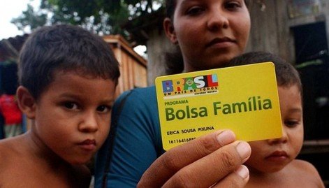 Bolsa Família: problema em cadastro bloqueia ou cancela 2 milhões de benefícios