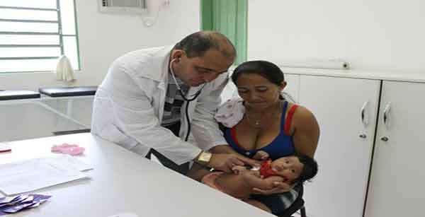 2 anos de Mais Médicos: ministro diz que Brasil trará estrangeiros até 2026