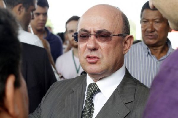“Taques não é dono do Estado”, diz Riva