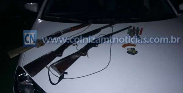 Polícia militar de Colniza com apoio da civil recupera carro roubado e apreende três armas