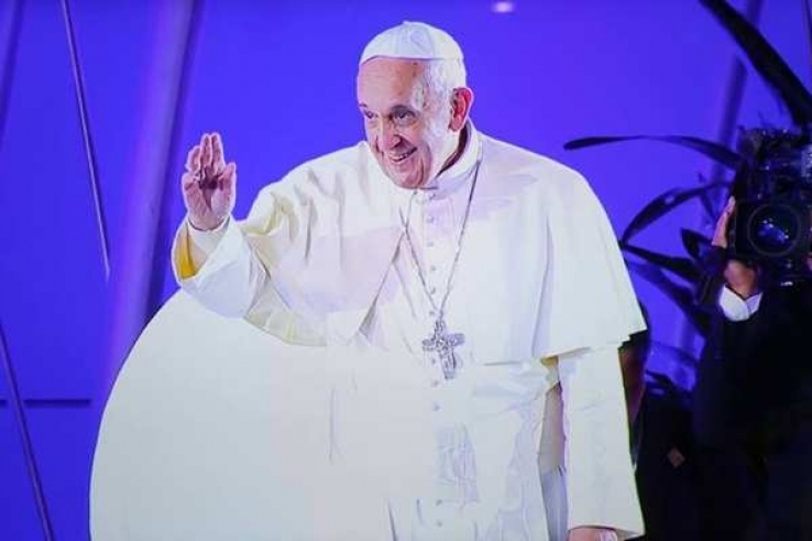 O Papa Francisco faz doação de R$ 11,7 milhões à arquidiocese do Rio de Janeiro