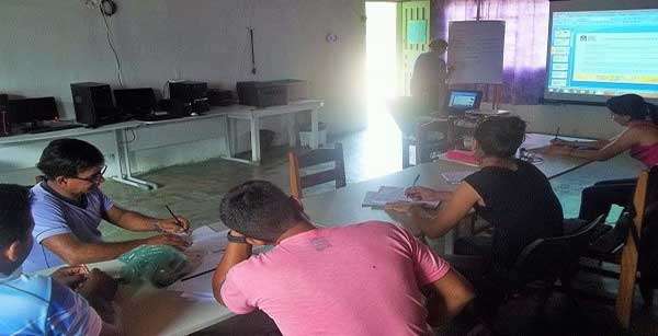 Cotriguaçu/MT: Professores de escola do campo fazem um dia de imersão na educomunicação socioambiental?