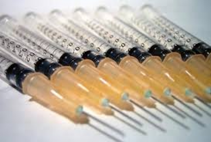 Ministério da Saúde recebe primeiro lote da vacina contra HPV
