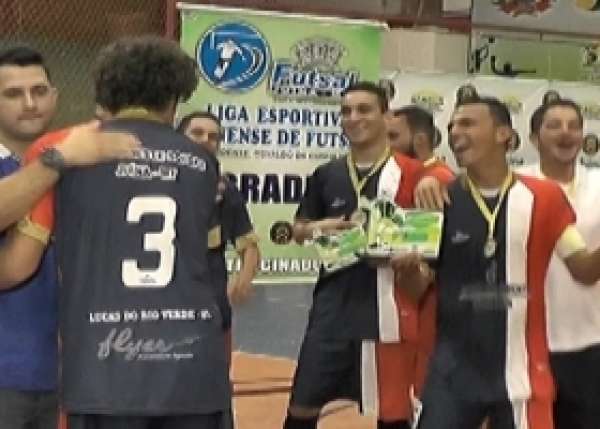 Ipiranga do Norte conquista título da 1ª Copa Sicredi Intermunicipal em Juína
