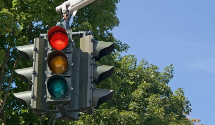 Semáforos e Redutores de velocidade serão instalados em Juína